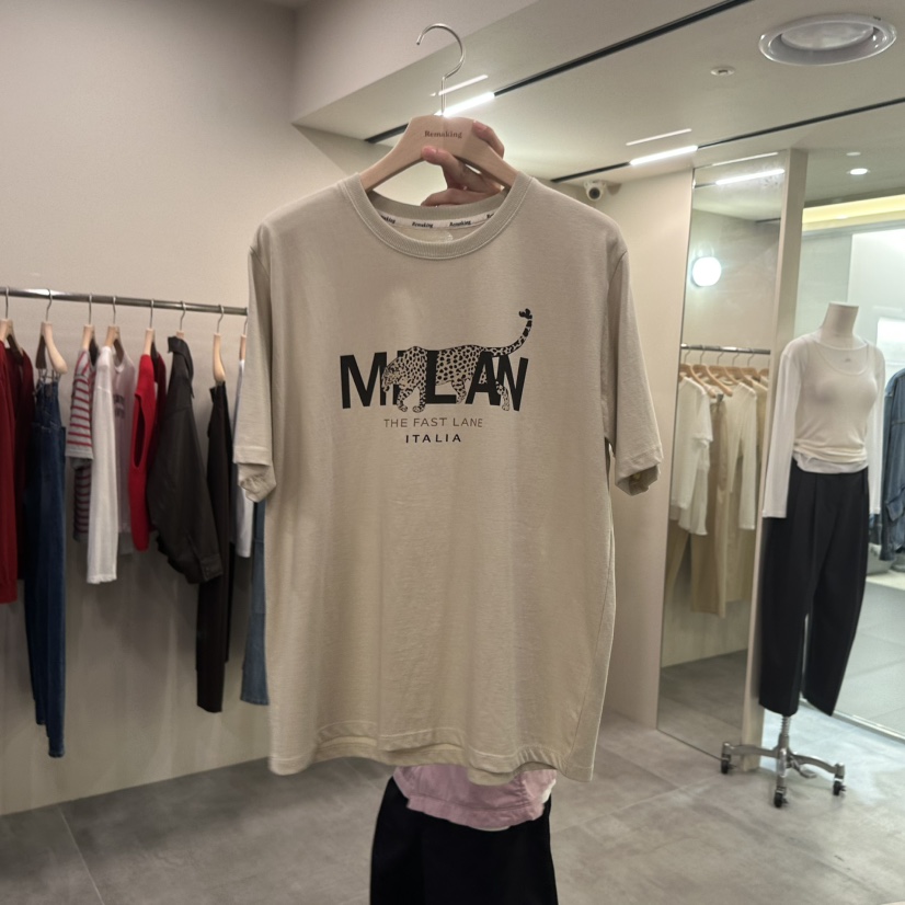 URBANSTORY/REMAKING東大門直郵女裝新款時尚熱賣休閑T恤Remaking/URBANSTORYT恤圖色1