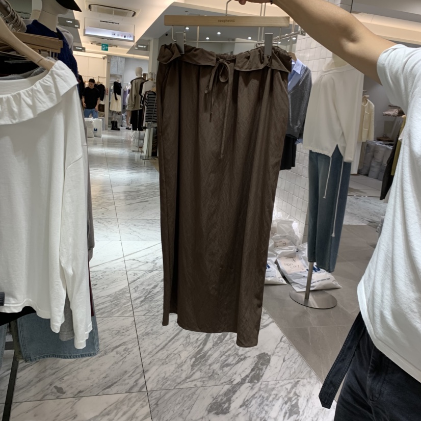 SPAGHETTI東大門代購女士新品熱賣時尚休閑半身裙中短裙褶邊spaghetti半身裙/中短裙圖色2
