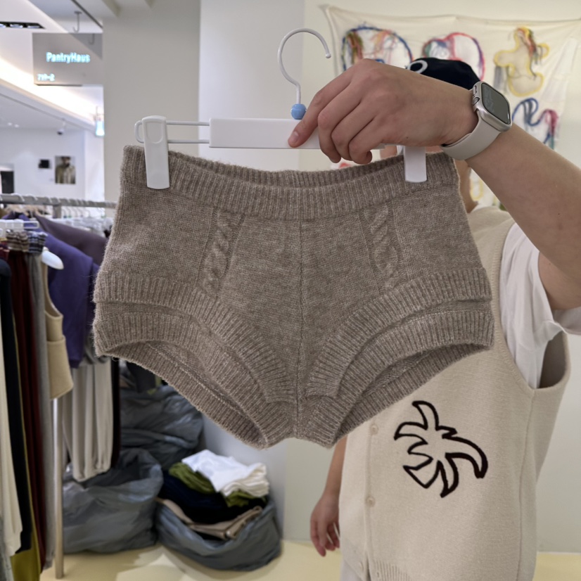 PANTRY HAUS東大門實拍女裝新款休閑熱賣推薦時尚人氣短褲PANTRY HAUS短褲圖色1