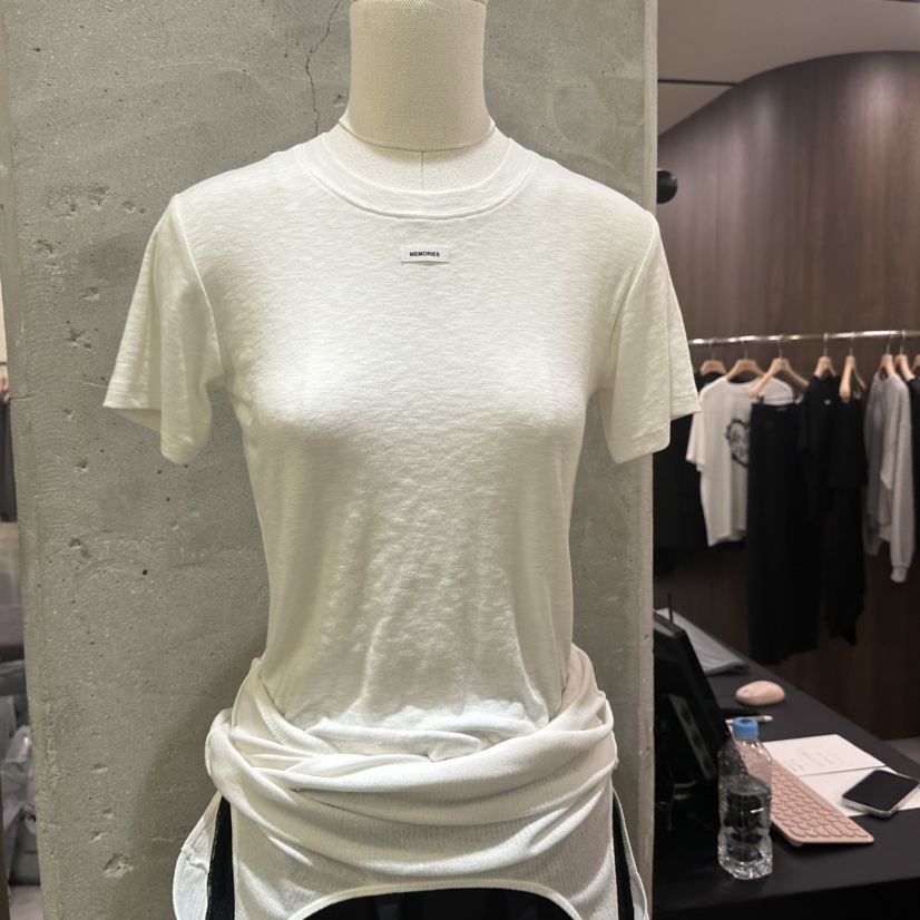 URBANSTORY/REMAKING東大門實拍女裝新品真品時尚休閑T恤Remaking/URBANSTORYT恤圖色1