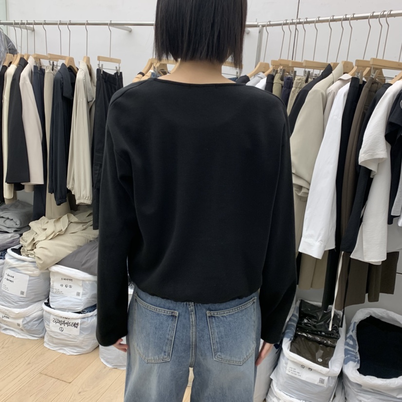 MOI-A東大門代購女裝新款真品時尚休閑人氣衛衣不含內搭MOI-A衛衣