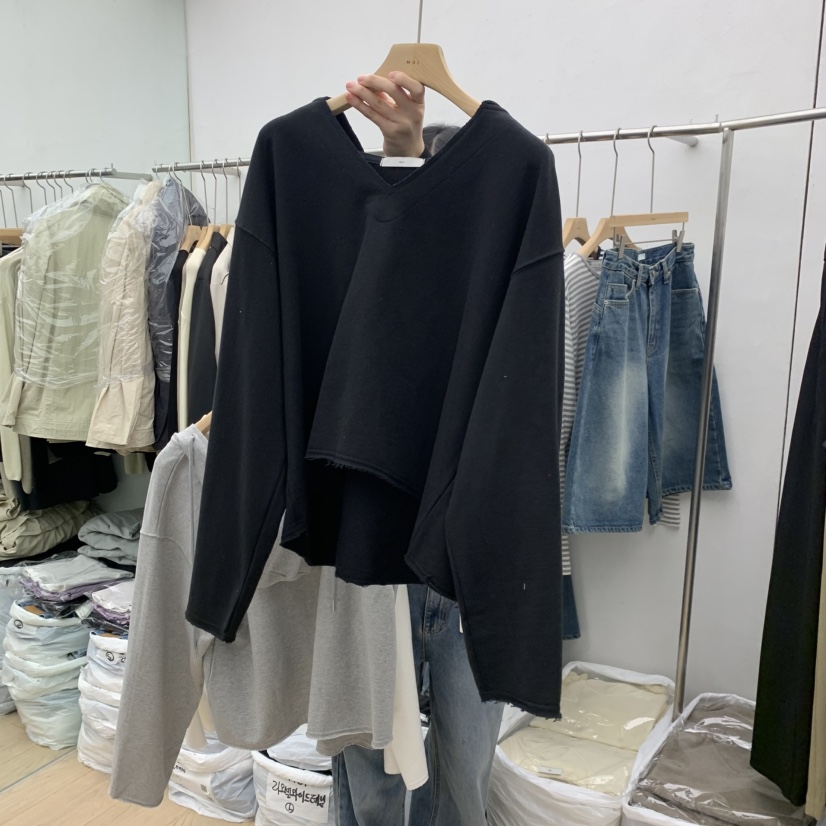 MOI-A韓國直郵女士新品時尚推薦熱賣真品衛衣連帽衫V領寬松MOI-A衛衣圖色3