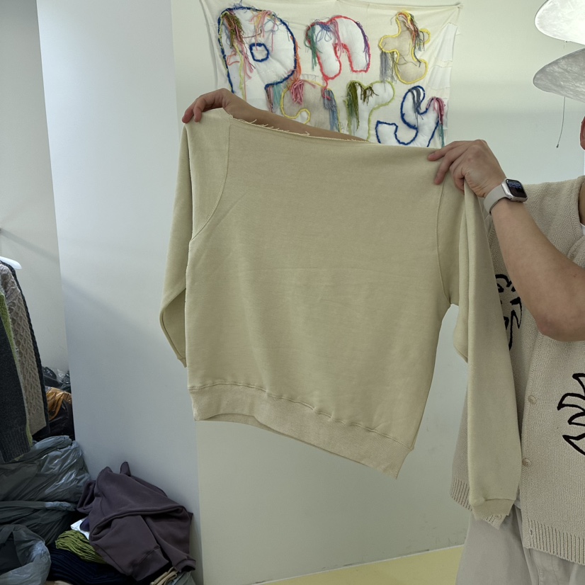 PANTRY HAUS東大門實拍女士新品熱賣時尚真品休閑衛衣露肩PANTRY HAUS衛衣
