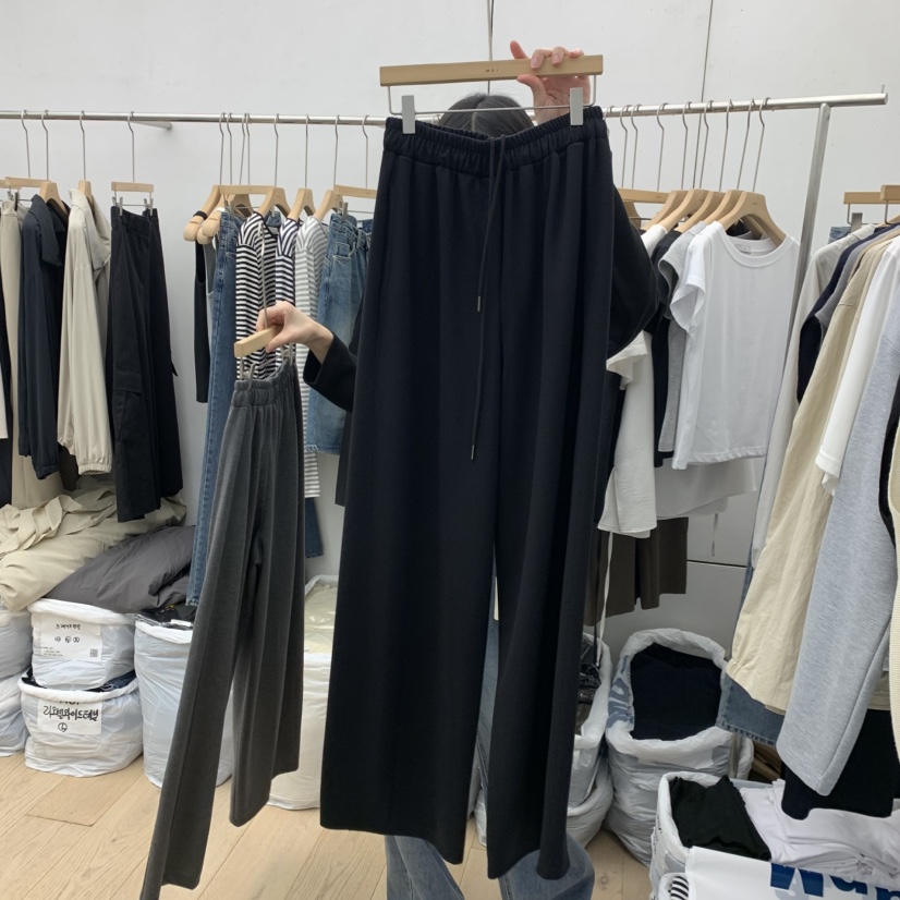 MOI-A東大門實拍女士新品人氣休閑推薦熱賣真品時尚休閑褲MOI-A休閑褲圖色2黑