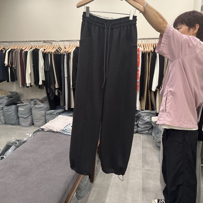 URBANSTORY/REMAKING東大門直郵女士新品時尚休閑褲口袋刺繡Remaking/URBANSTORY休閑褲圖色2