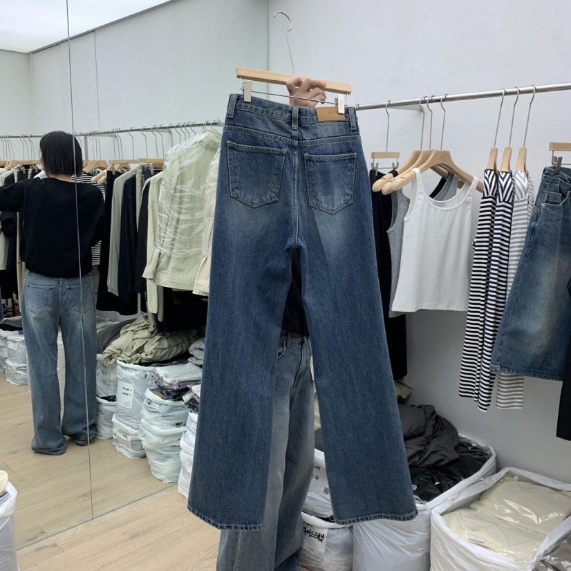 MOI-A韓國代購女裝新品時尚熱賣推薦真品人氣牛仔褲緊身MOI-A牛仔褲