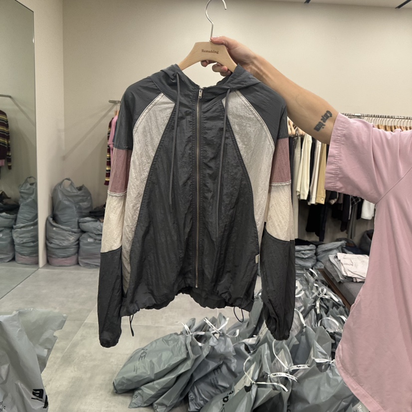 URBANSTORY/REMAKING東大門直郵女士新款休閑人氣真品夾克Remaking/URBANSTORY夾克圖色2