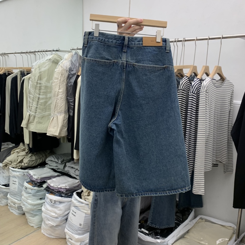 MOI-A韓國代購女士新品時尚推薦休閑人氣熱賣真品短褲MOI-A短褲