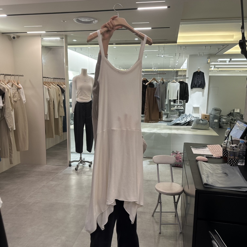 URBANSTORY/REMAKING東大門實拍女士新款推薦熱賣連衣裙OPSRemaking/URBANSTORY連衣裙