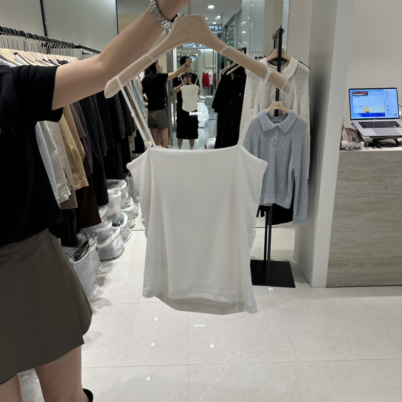 2ND GATE東大門直郵女士新品真品熱賣人氣推薦吊帶背心褶皺2ND GATE吊帶/背心