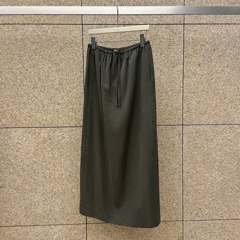 PERS韓國代購女裝新款休閑真品推薦熱賣人氣時尚長裙天絲PERS長裙圖色1