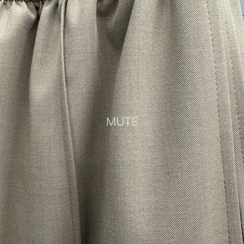 MUTE-P東大門實拍女士新款真品熱賣推薦時尚休閑人氣長裙MUTE長裙