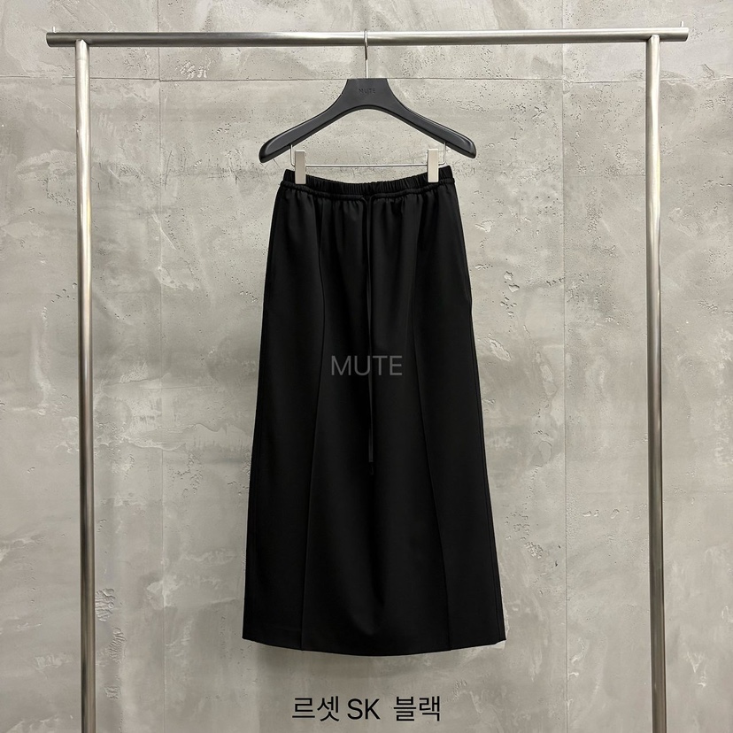 MUTE-P東大門實拍女士新款真品熱賣推薦時尚休閑人氣長裙MUTE長裙圖色3黑色