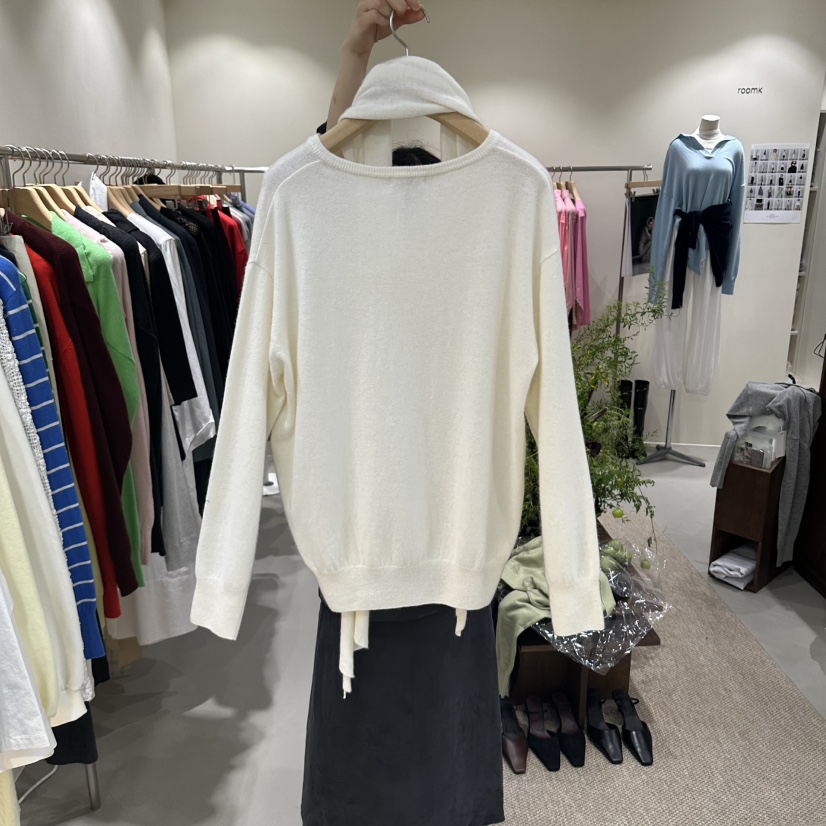 ROOM K-P東大門實拍女裝新款真品熱賣時尚針織衫含圍巾ROOM K-P針織衫