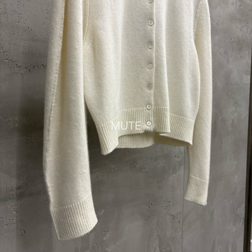 MUTE-P韓國直郵女裝新款休閑真品人氣時尚推薦熱賣針織衫MUTE針織衫