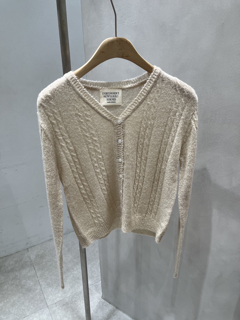EVERCOMMERCE METICULOUSLY DESIGNED東大門直郵女士新款推薦針織衫扭曲EVERCOMMERCE METICULOUSLY DESIGNED針織衫圖色2