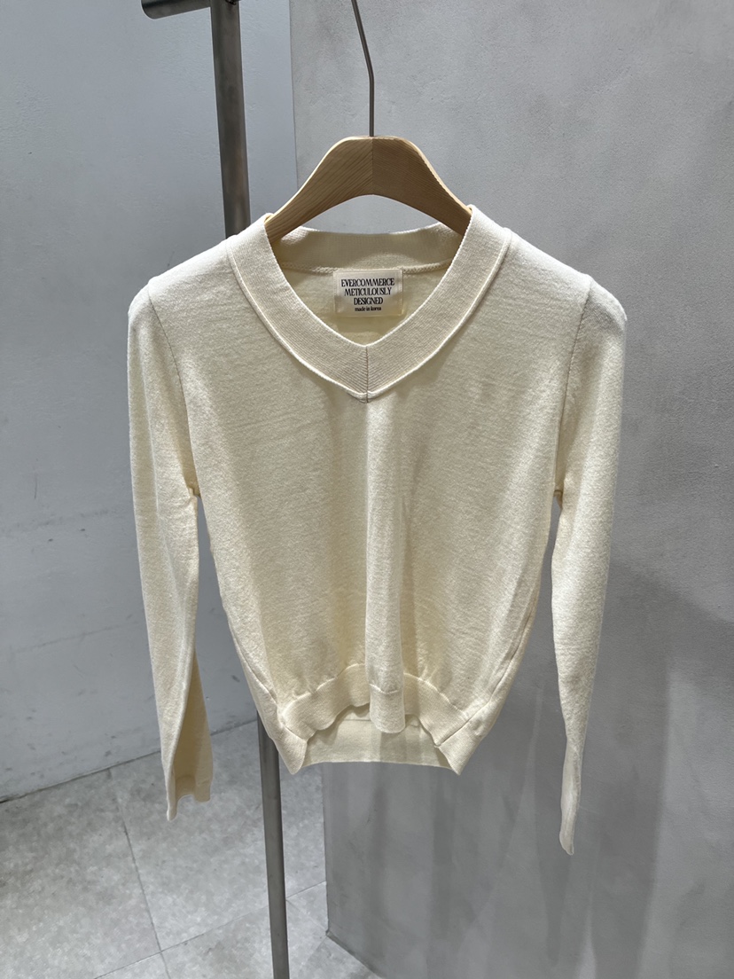 EVERCOMMERCE METICULOUSLY DESIGNED韓國直郵女士新款熱賣針織衫EVERCOMMERCE METICULOUSLY DESIGNED針織衫圖色2