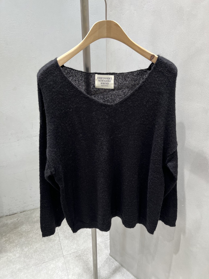 EVERCOMMERCE METICULOUSLY DESIGNED東大門直郵女裝新品熱賣針織衫EVERCOMMERCE METICULOUSLY DESIGNED針織衫圖色3