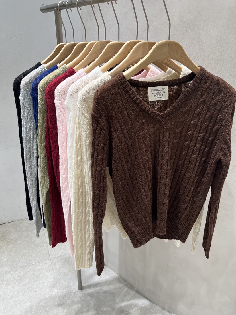 EVERCOMMERCE METICULOUSLY DESIGNED東大門實拍女裝新款休閑針織衫馬海毛EVERCOMMERCE METICULOUSLY DESIGNED針織衫