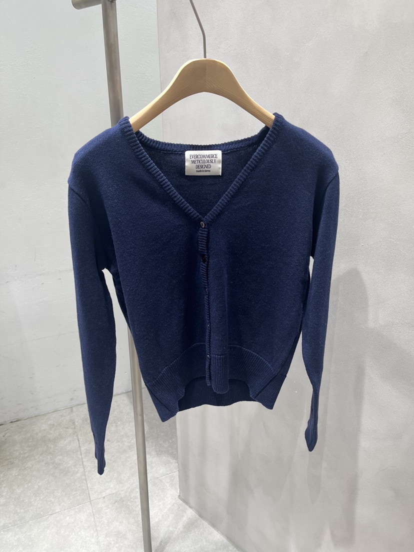 EVERCOMMERCE METICULOUSLY DESIGNED東大門代購女裝新款時尚針織衫棉質開衫經典EVERCOMMERCE METICULOUSLY DESIGNED針織衫圖色5