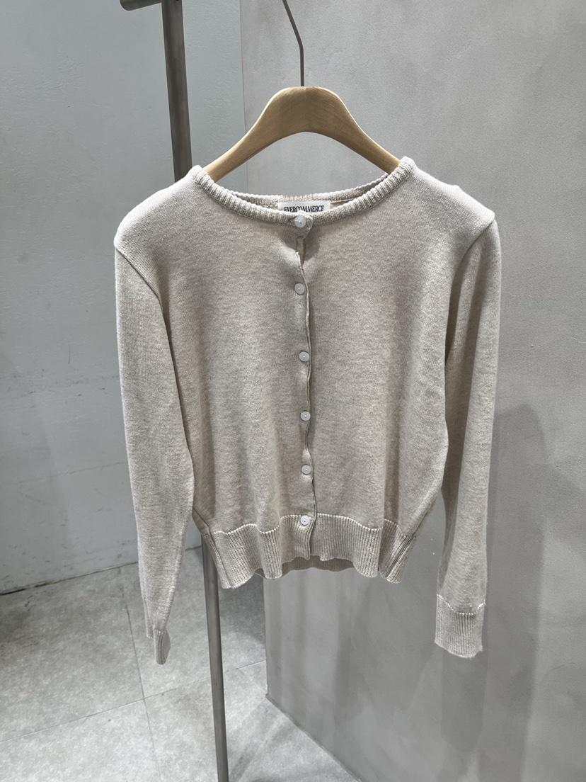 EVERCOMMERCE METICULOUSLY DESIGNED東大門代購女裝新款人氣針織衫棉質圓領開衫EVERCOMMERCE METICULOUSLY DESIGNED針織衫圖色10