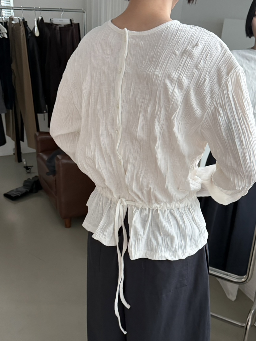 BAROQUE東大門實拍女裝新品真品時尚長袖T恤含圍巾兩面穿BAROQUE長袖T恤