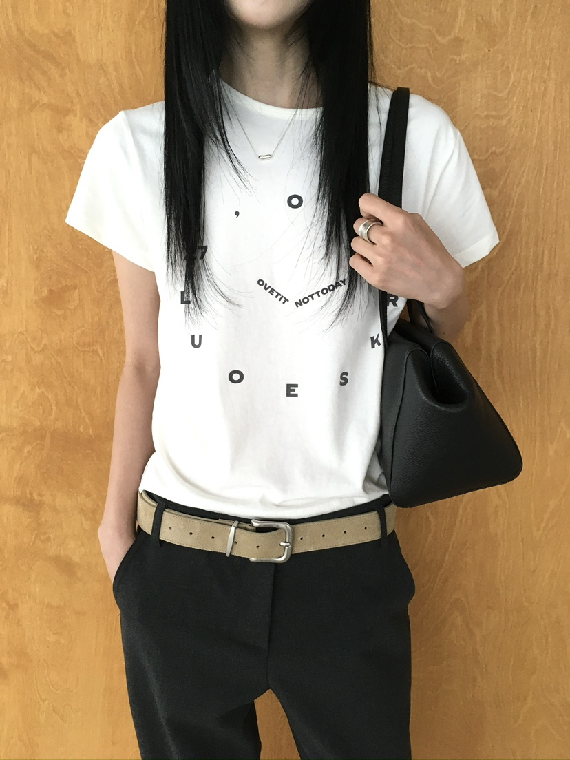 OVERK東大門實拍女裝新款真品人氣時尚休閑推薦熱賣T恤OVERKT恤圖色1