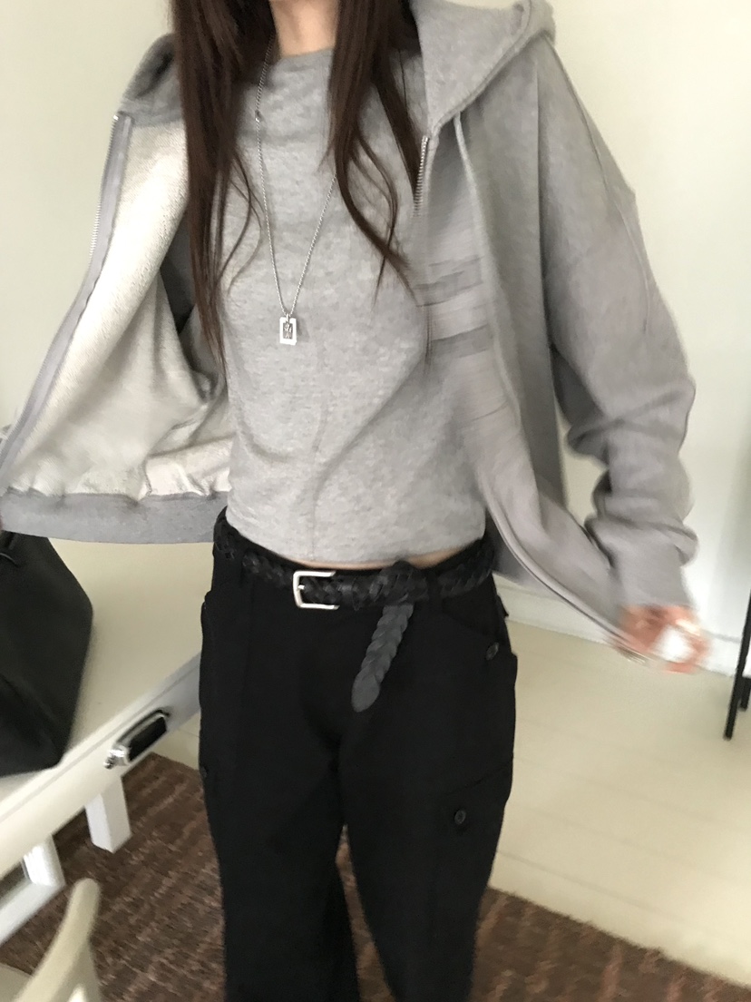 OVERK東大門直郵女裝新品真品熱賣時尚休閑推薦衛衣連帽衫OVERK衛衣