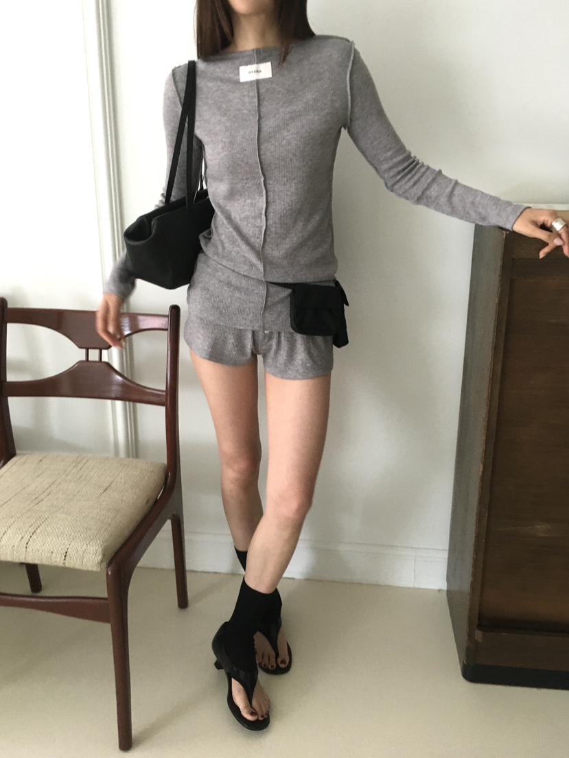OVERK東大門代購女士新品熱賣休閑人氣時尚真品推薦長袖T恤OVERK長袖T恤