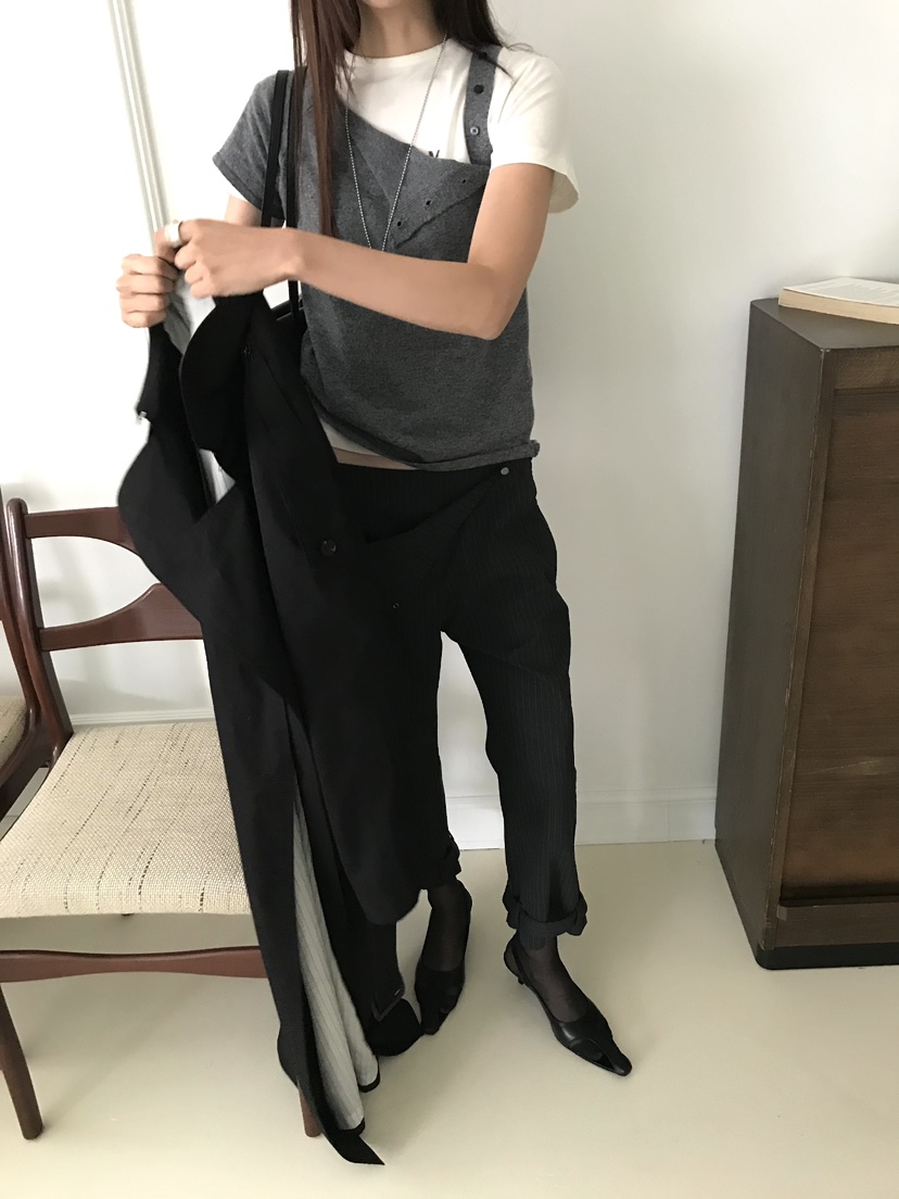 OVERK東大門直郵女士新品真品熱賣時尚人氣休閑針織衫不對稱OVERK針織衫
