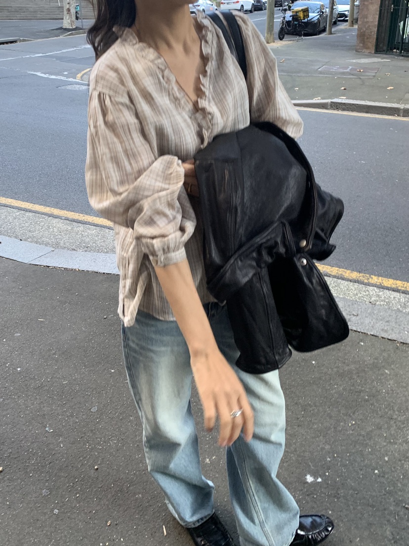 ROMANTICIZE韓國直郵女士新品時尚休閑襯衫蕾絲衫荷葉邊格子ROMANTICIZE襯衫/蕾絲衫