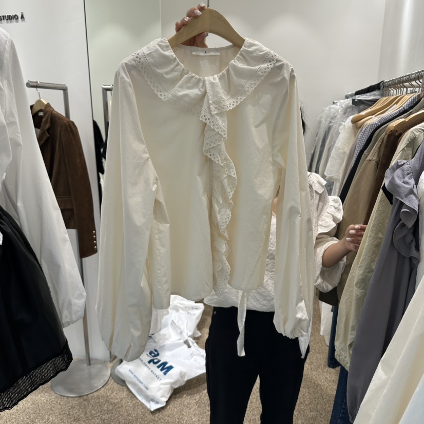 A韓國直郵女裝新款熱賣真品人氣休閑推薦時尚襯衫蕾絲衫A STORE襯衫/蕾絲衫圖色2米色