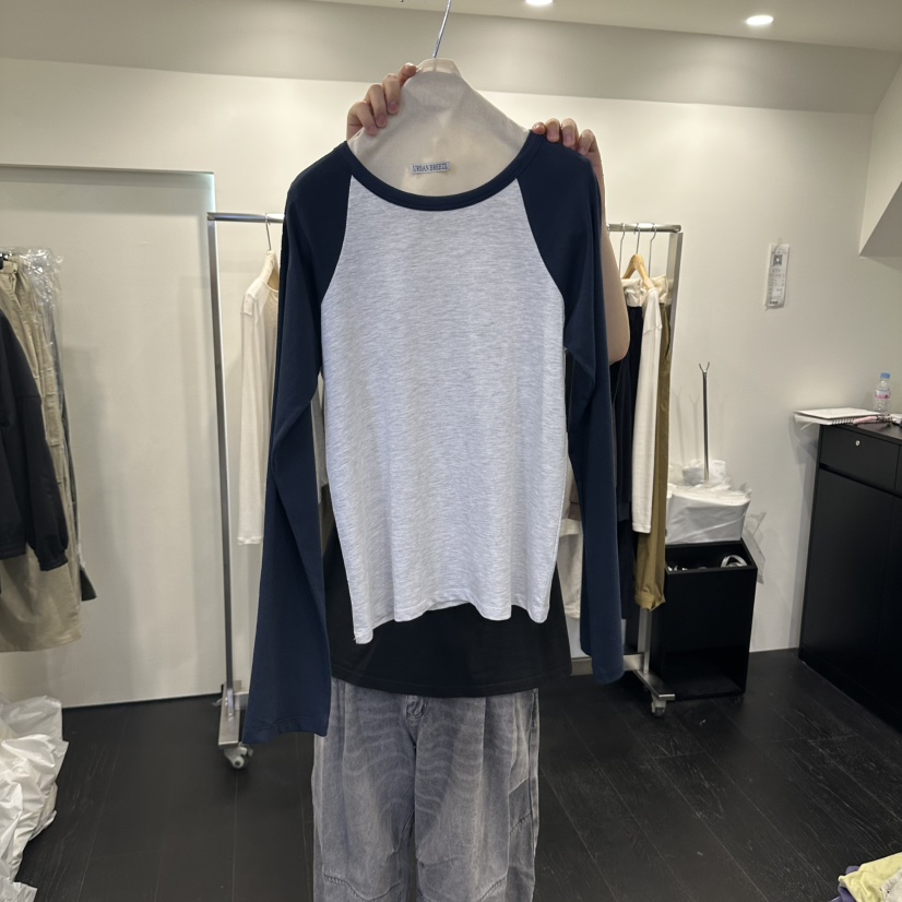 URBAN BREEZE東大門直郵女裝新款真品時尚熱賣人氣長袖T恤URBAN BREEZE長袖T恤圖色1