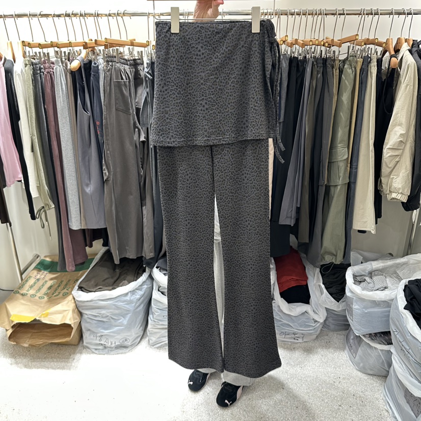 OASISSEOUL東大門實拍女士新品真品人氣休閑時尚推薦裙褲OASISSEOUL裙褲