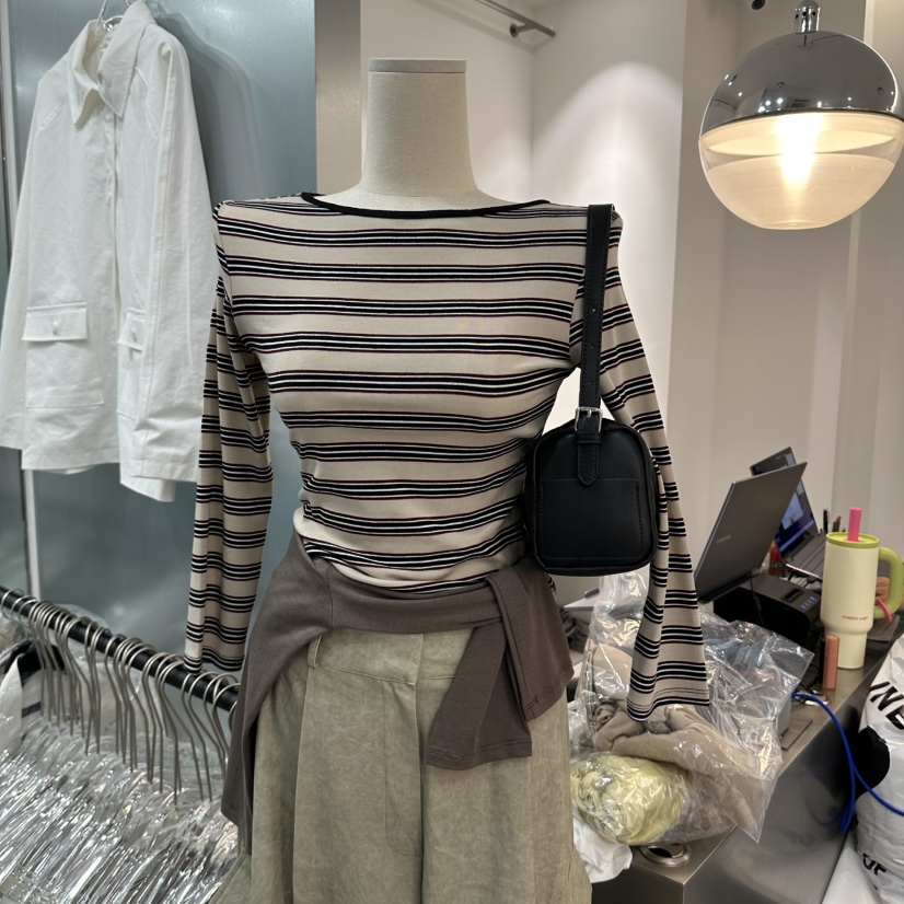 MAGNOLIA36-L東大門實拍女士新品休閑人氣熱賣真品長袖T恤MAGNOLIA36-L長袖T恤圖色1