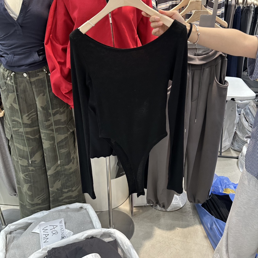 W.FATAL韓國代購女士新品熱賣人氣休閑推薦真品時尚長袖T恤W.FATAL長袖T恤圖色4黑色