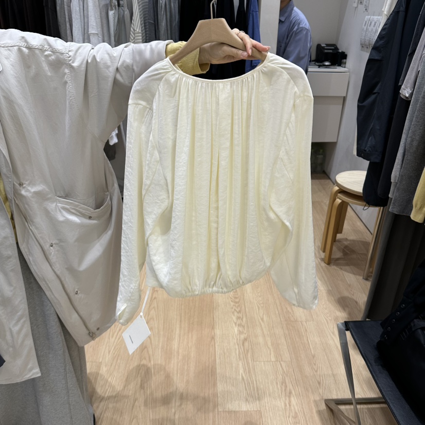 HAUS-A韓國直郵女裝新款真品休閑時尚熱賣襯衫蕾絲衫褶皺HAUSWOMEN襯衫/蕾絲衫