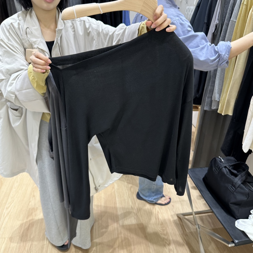 HAUS-A韓國直郵女士新款熱賣休閑真品時尚推薦人氣長袖T恤HAUSWOMEN長袖T恤圖色2