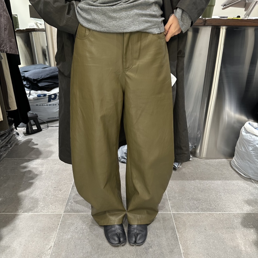 DIARRA東大門代購女裝新款熱賣休閑人氣時尚真品休閑褲皮革DIARRA休閑褲圖色1