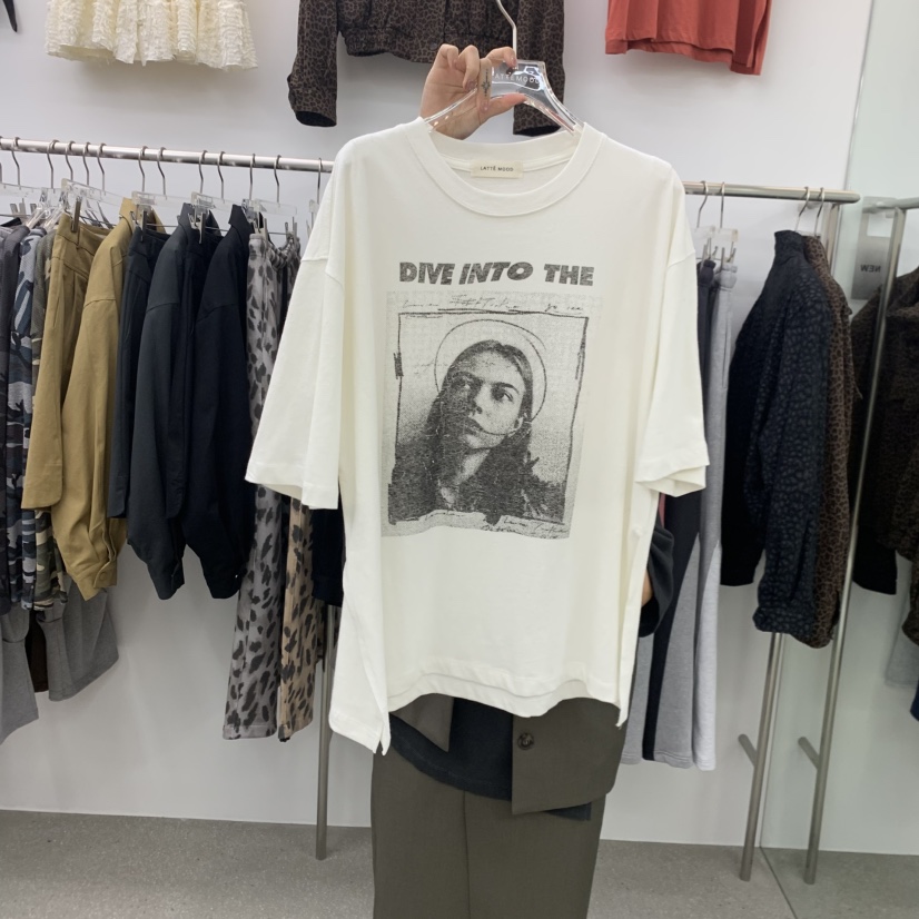 LATTEMOOD韓國直郵女裝新款時尚休閑人氣推薦熱賣真品T恤LATTEMOODT恤圖色1