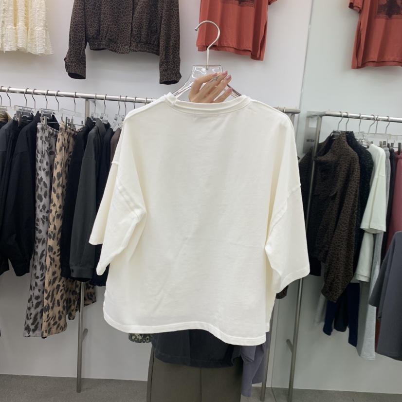 LATTEMOOD東大門實拍女士新品時尚人氣真品熱賣推薦休閑T恤LATTEMOODT恤