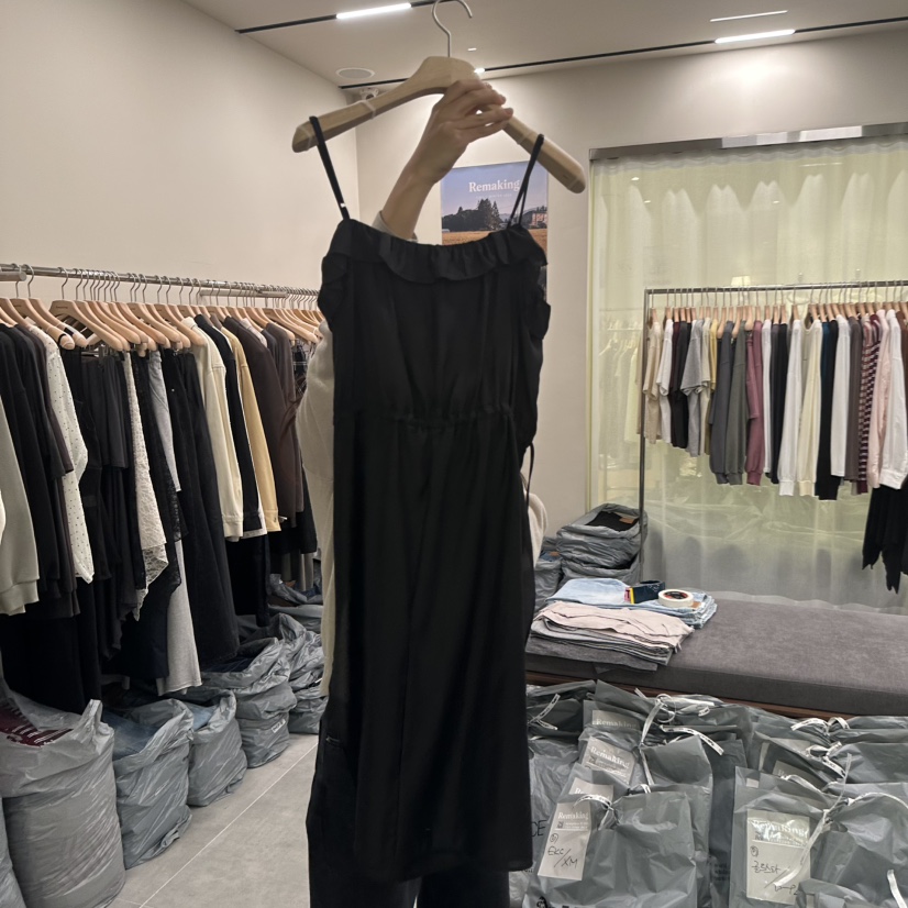 URBANSTORY/REMAKING東大門直郵女士新品人氣連衣裙OPS褶邊Remaking/URBANSTORY連衣裙