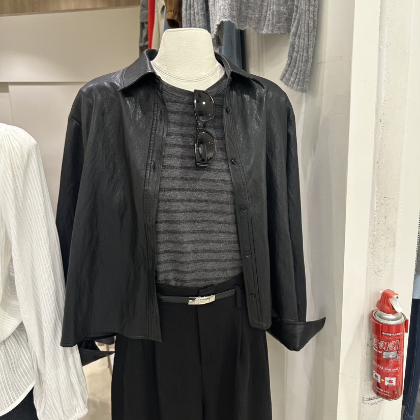MELO東大門直郵女裝新款熱賣休閑真品推薦人氣時尚皮衣MELO皮衣圖色1