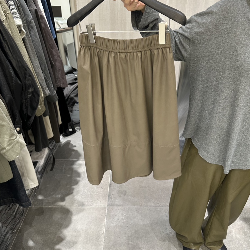 DIARRA東大門代購女裝新品熱賣人氣時尚半身裙中短裙皮革DIARRA半身裙/中短裙