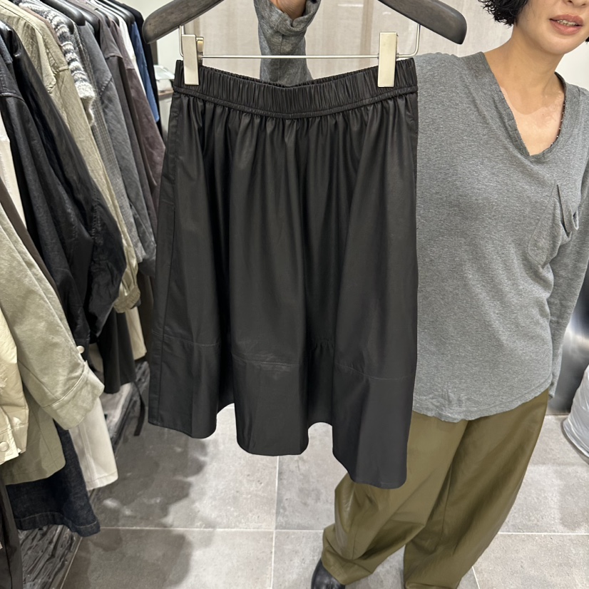 DIARRA東大門代購女裝新品熱賣人氣時尚半身裙中短裙皮革DIARRA半身裙/中短裙圖色2