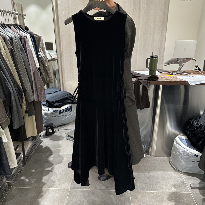 DIARRA東大門直郵女士新款真品推薦時尚休閑連衣裙天鵝絨DIARRA連衣裙圖色1