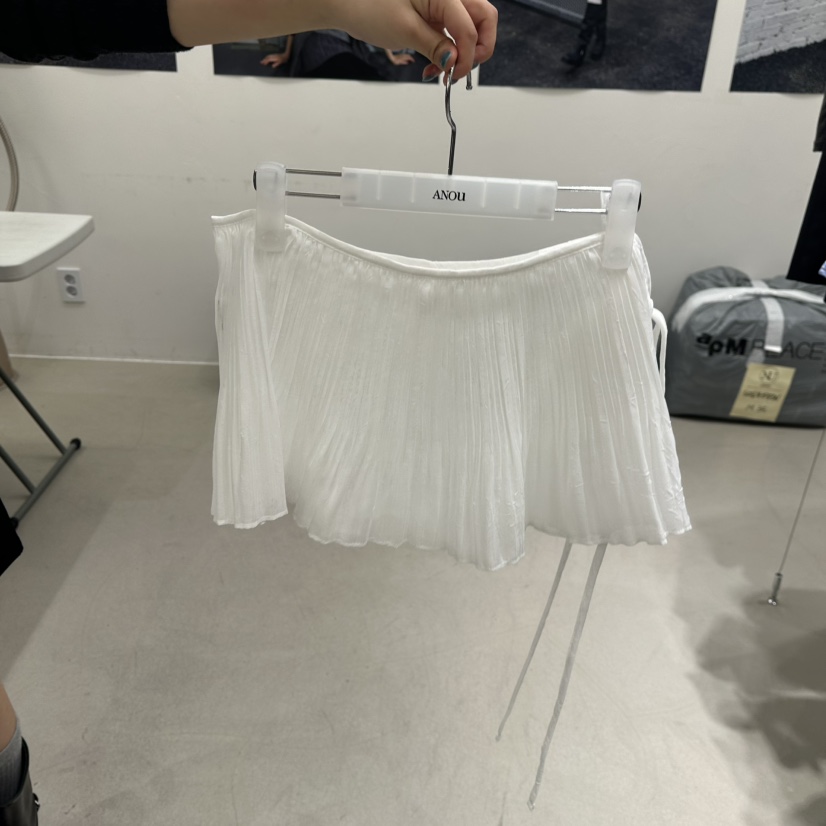 ANOU韓國代購女士新款休閑真品熱賣人氣時尚推薦短裙褶皺ANOU短裙圖色1