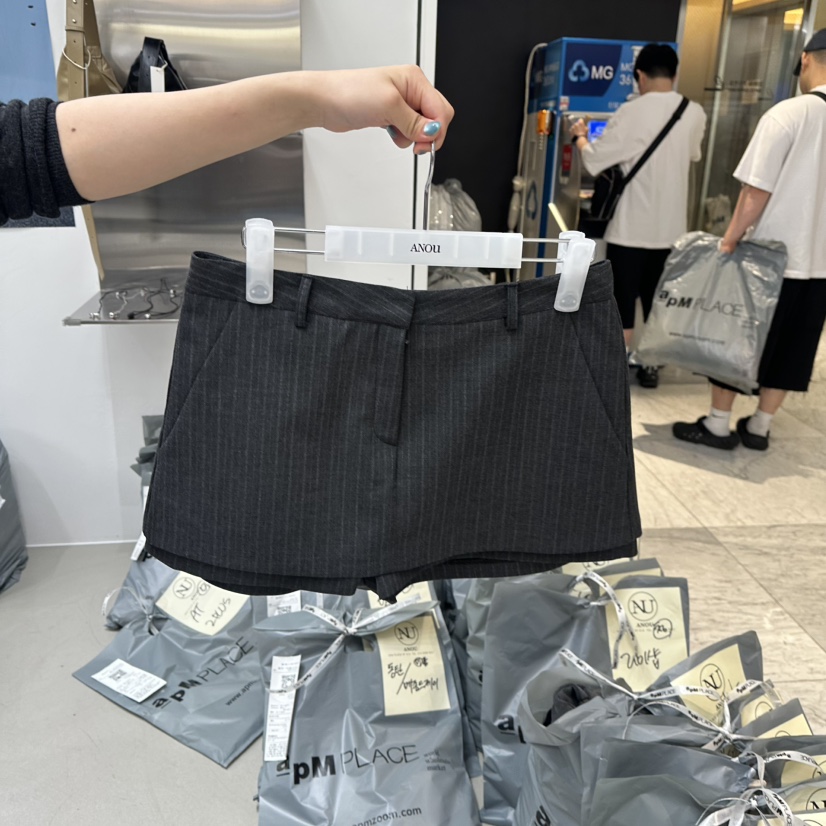 ANOU東大門實拍女士新品推薦熱賣休閑人氣時尚真品短裙ANOU短裙圖色2墨色