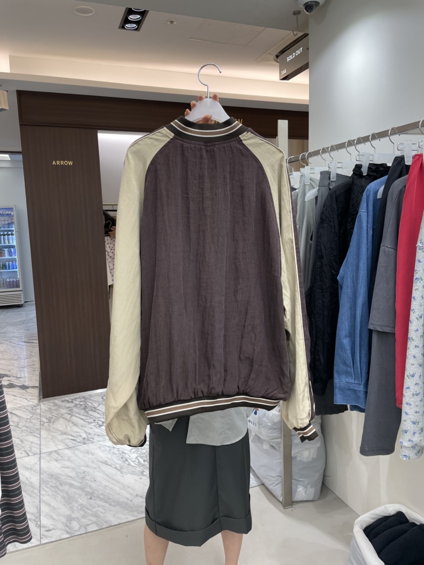 SOLD OUT東大門實拍女裝新品人氣休閑時尚熱賣推薦真品夾克SOLD OUT夾克