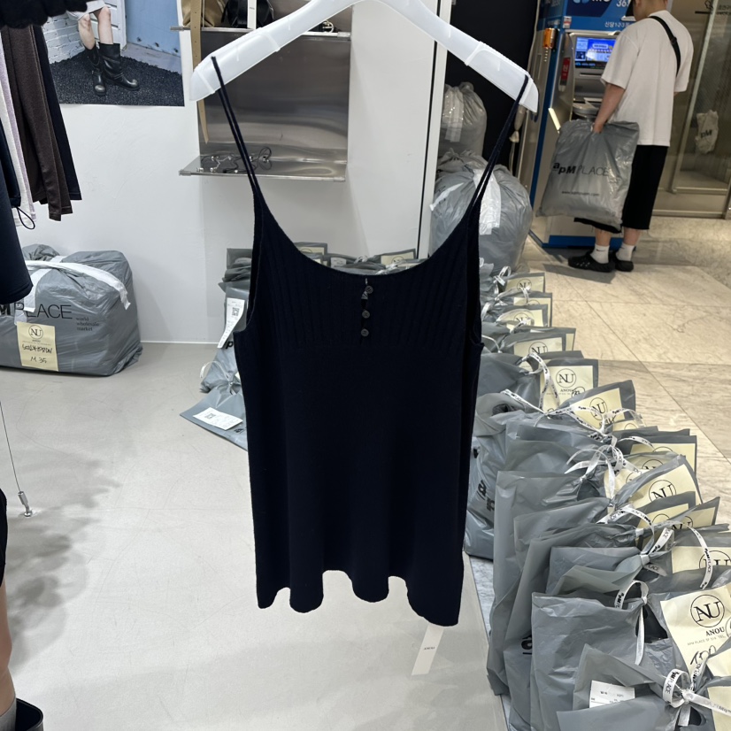 ANOU韓國直郵女裝新款休閑推薦熱賣時尚真品人氣吊帶背心ANOU吊帶/背心圖色3深藍色